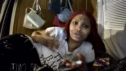 Snapshot of mumnxdor chatting on February 2026 06:06:01 AM mumnxdor online show from February 2026 06:06:01 AM