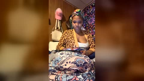 Snapshot of mumnxdor chatting on February 2026 11:32:01 AM mumnxdor online show from February 2026 11:32:01 AM