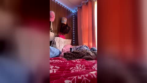 Snapshot of mumnxdor chatting on March 2026 06:40:02 PM mumnxdor online show from March 2026 06:40:02 PM