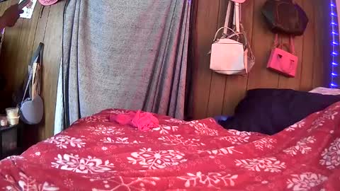 Snapshot of mumnxdor chatting on April 2026 03:43:01 PM mumnxdor online show from April 2026 03:43:01 PM