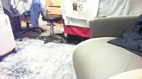 munchsomething online show from October 2025 03:10:01 AM