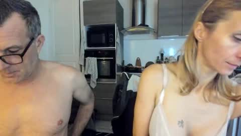 LOVELY JULIA  Peter DAY online show from December 2025 08:55:02 AM