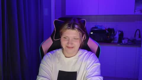 Milana online show from June 2026 03:59:01 PM