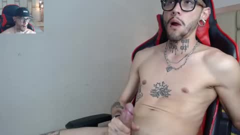 Snapshot of murdockh chatting on December 2024 06:49:02 AM murdok online show from December 2024 06:49:02 AM