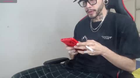 Snapshot of murdockh chatting on January 2025 01:30:01 PM murdok online show from January 2025 01:30:01 PM