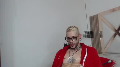 Snapshot of murdockh chatting on March 2025 07:58:02 AM murdok online show from March 2025 07:58:02 AM