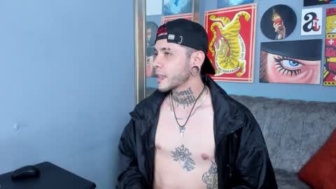 Snapshot of murdockh chatting on November 2025 06:23:01 AM murdok online show from November 2025 06:23:01 AM