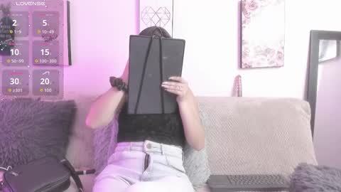 Snapshot of muriell_69 chatting on September 2025 07:35:01 PM muriell_69 online show from September 2025 07:35:01 PM