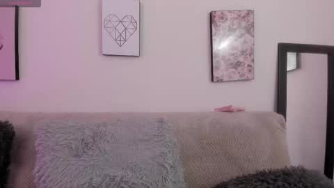 Snapshot of muriell_69 chatting on September 2025 06:31:02 PM muriell_69 online show from September 2025 06:31:02 PM