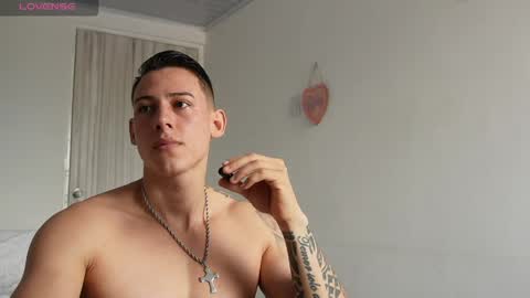 muscle_king_cum online show from April 2026 03:42:01 PM