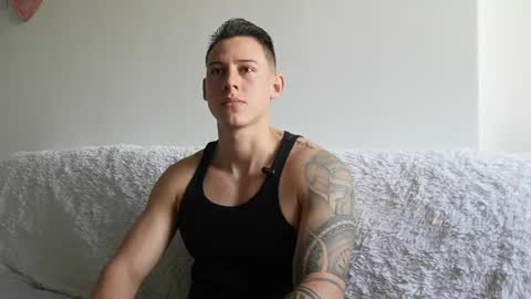 muscle_king_cum online show from May 2026 02:49:02 PM