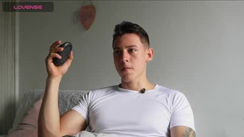 muscle_king_cum online show from May 2026 03:08:02 PM