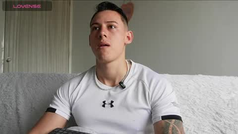 muscle_king_cum online show from May 2026 12:57:01 PM