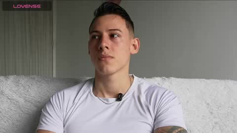 muscle_king_cum online show from May 2026 02:04:01 PM