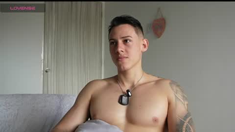 muscle_king_cum online show from June 2026 01:56:01 PM