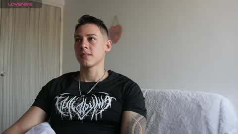 muscle_king_cum online show from June 2026 01:54:01 PM