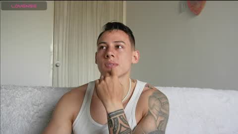 muscle_king_cum online show from July 2026 01:47:01 PM