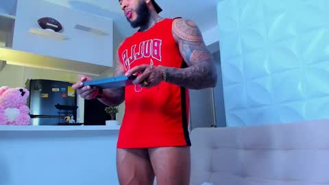 Nick online show from February 2025 11:20:02 PM