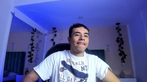 muscle scott online show from February 2026 01:40:02 PM