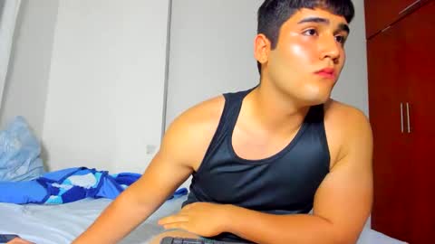 Snapshot of muscleboy67564 chatting on November 2025 04:45:02 AM muscleboy online show from November 2025 04:45:02 AM