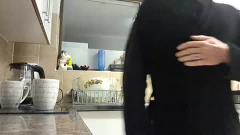 muscledaddy69s online show from June 2026 05:10:02 AM