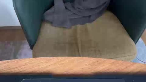 Snapshot of musclehair3 chatting on May 2026 07:47:01 AM musclehair3 online show from May 2026 07:47:01 AM