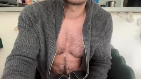 Snapshot of musclehair3 chatting on May 2026 08:20:02 AM musclehair3 online show from May 2026 08:20:02 AM