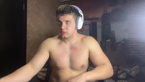 Snapshot of musclephantom chatting on April 2026 09:39:33 PM Egor online show from April 2026 09:39:33 PM
