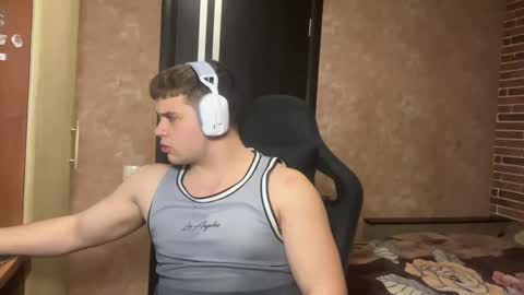 Snapshot of musclephantom chatting on May 2026 08:58:01 PM Egor online show from May 2026 08:58:01 PM