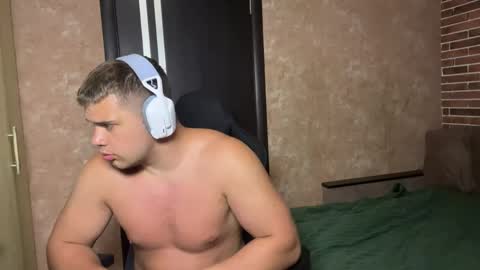 Snapshot of musclephantom chatting on May 2026 08:25:02 PM Egor online show from May 2026 08:25:02 PM