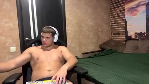 Snapshot of musclephantom chatting on June 2026 09:07:02 PM Egor online show from June 2026 09:07:02 PM