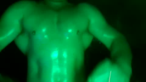 Snapshot of muscles_hulk chatting on February 2025 01:43:01 AM Hulk Muscles - NEW ACCOUNT online show from February 2025 01:43:01 AM