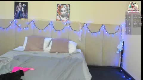 Snapshot of musclexxxbarbie chatting on December 2024 12:22:01 AM Eva online show from December 2024 12:22:01 AM