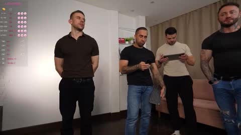 Snapshot of muscularfriend chatting on January 2026 04:12:02 PM Ivan online show from January 2026 04:12:02 PM