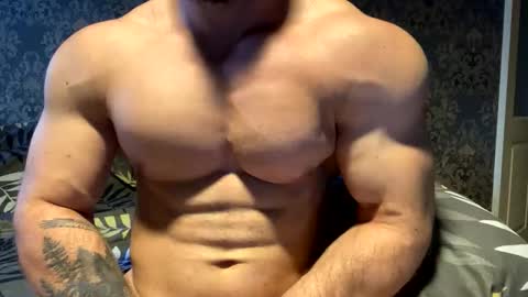 Snapshot of muscularjuggler chatting on September 2025 12:55:01 AM muscularjuggler online show from September 2025 12:55:01 AM