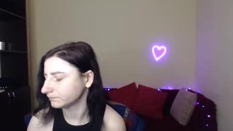 Jeneva online show from December 2025 07:26:02 AM