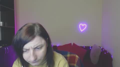 Jeneva online show from January 2026 06:31:01 PM