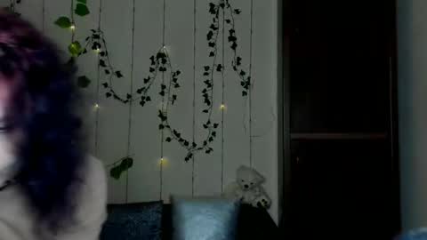 Jeneva online show from April 2026 05:21:01 PM