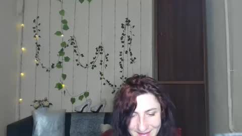 Jeneva online show from May 2026 05:40:01 PM