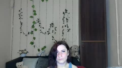 Jeneva online show from May 2026 06:37:02 PM