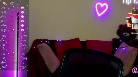 Jeneva online show from May 2026 03:10:01 PM