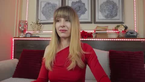 Snapshot of musedollx chatting on April 2026 07:22:01 PM Luna online show from April 2026 07:22:01 PM