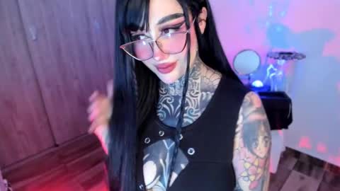 Snapshot of musedreams chatting on January 2025 11:26:01 PM blackmuse online show from January 2025 11:26:01 PM