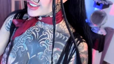 Snapshot of musedreams chatting on January 2025 04:06:01 PM blackmuse online show from January 2025 04:06:01 PM