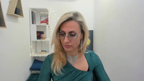 Snapshot of museofstage chatting on March 2025 11:38:02 AM Diana online show from March 2025 11:38:02 AM