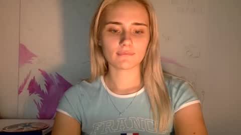 Snapshot of musescorner chatting on September 2025 06:54:01 PM musescorner online show from September 2025 06:54:01 PM