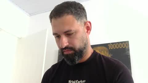 Snapshot of musosc chatting on December 2025 12:43:02 PM musosc online show from December 2025 12:43:02 PM