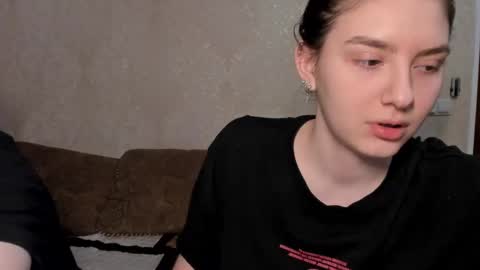 Snapshot of muuur_love chatting on February 2026 07:54:01 PM cute couple online show from February 2026 07:54:01 PM