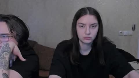 cute couple online show from February 2026 05:24:01 PM