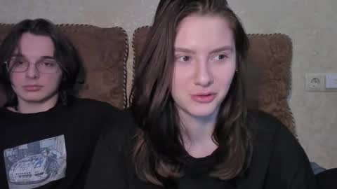 cute couple online show from March 2026 09:45:01 PM